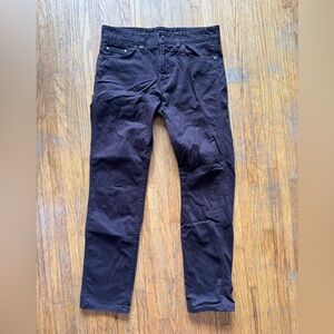 Hugo Boss Slim Straight Jeans in Dark Brown